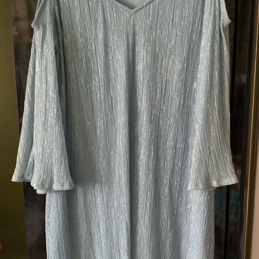 MSK Shimmering Light Blue Long Sleeve Dress